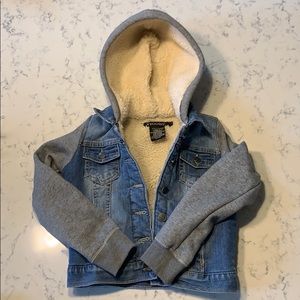 Girls Vigloss jacket size 7 nwot